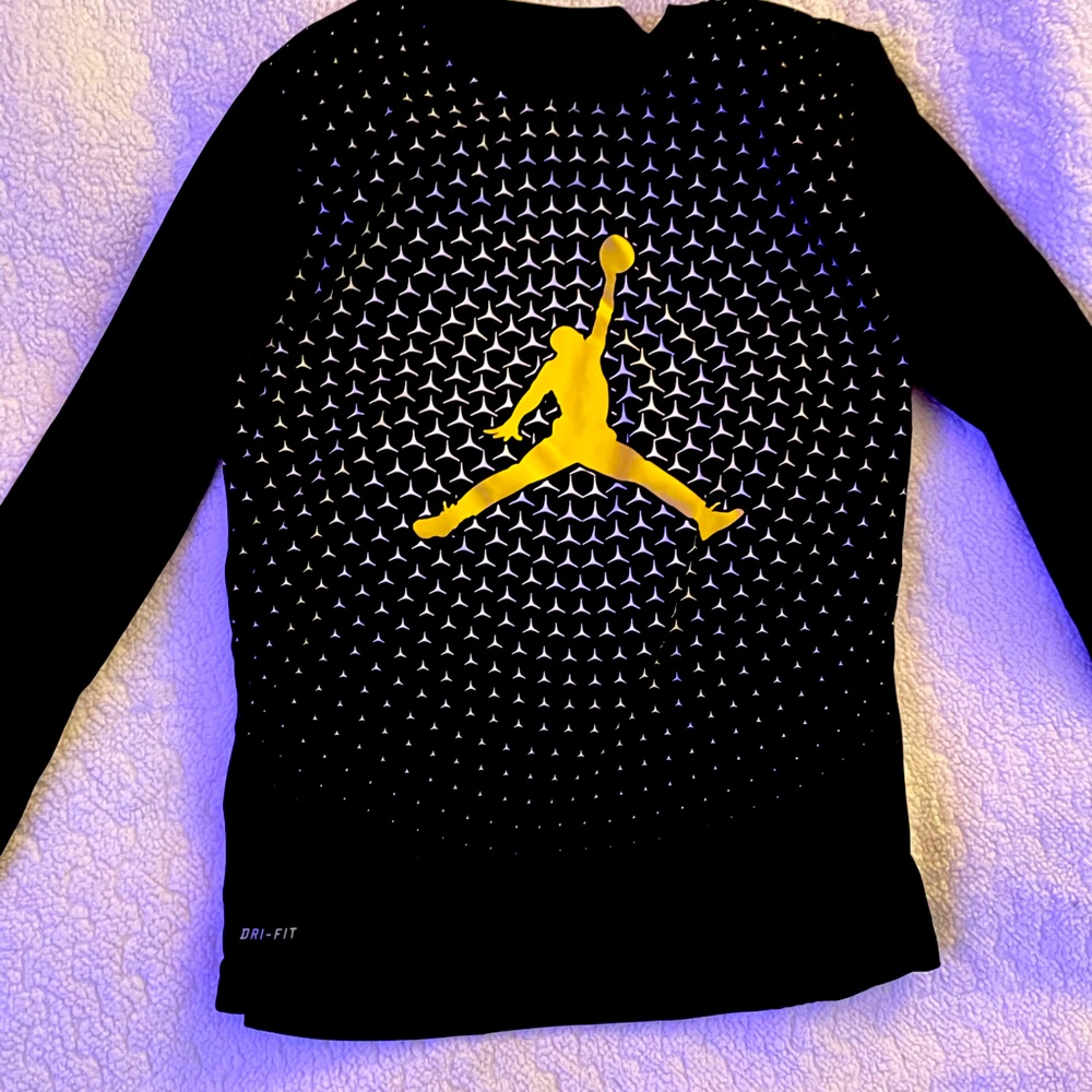Long sleeve drifit jordan boys shirt